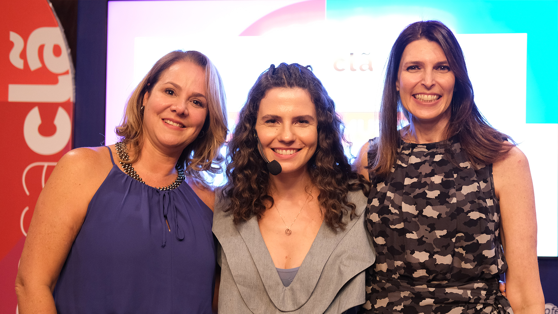 Andréa Gadelha, Marcia Abadi e a mediadora Helana Galante.